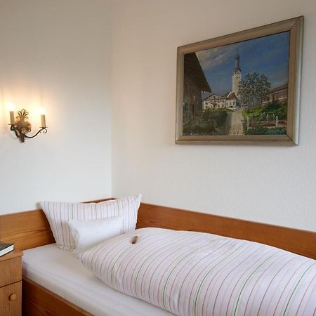 Hotel Alter Ziehbrunnen Bad Endorf Esterno foto
